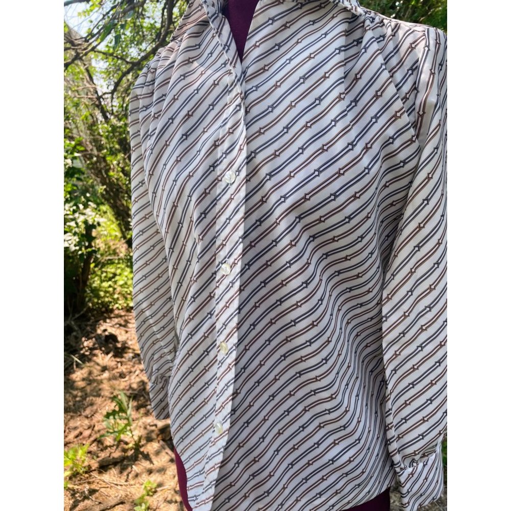 Vintage 1970s Button womens Blouse Abstract Arrow Print MOD - Picture 12 of 16